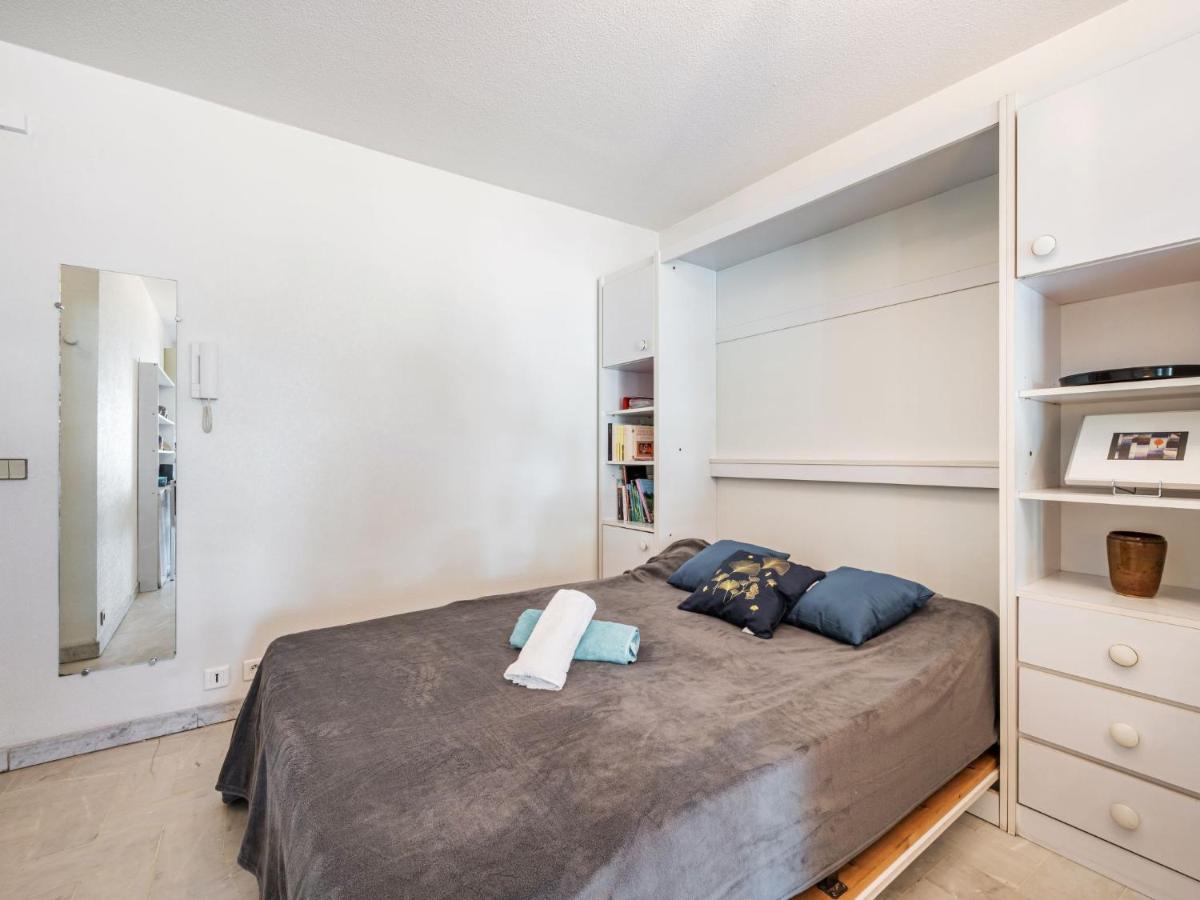 Studio Le Mercure By Interhome Cannes Bagian luar foto